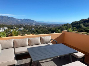 La Mairena - Sea View Property - Pool and Sports, Ojen